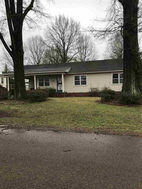 146 Fleming Dr, Covington, TN 38019 photo 1