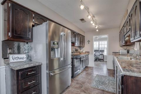 175 Heather Ln, Drummonds, TN 38023 photo 6