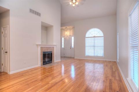4652 E Ashglen Cir, Collierville, TN 38017 photo 5