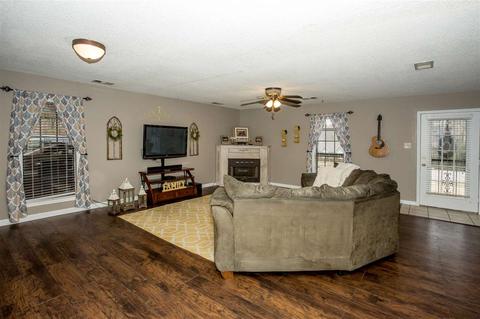 145 David Cv, Drummonds, TN 38023 photo 2
