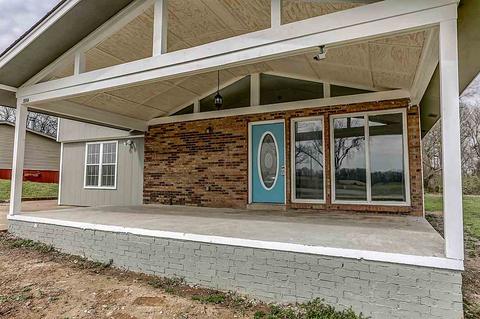 596 Smith Dr, Covington, TN 38019 photo 4