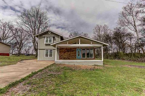 596 Smith Dr, Covington, TN 38019 photo 2