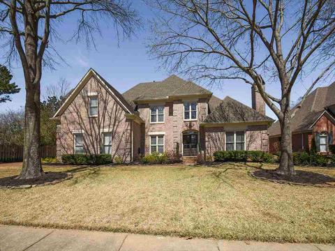 1806 Dymoke Dr, Collierville, TN 38017 photo 1