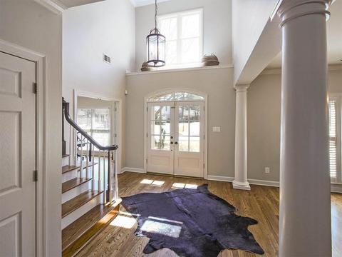 1806 Dymoke Dr, Collierville, TN 38017 photo 2