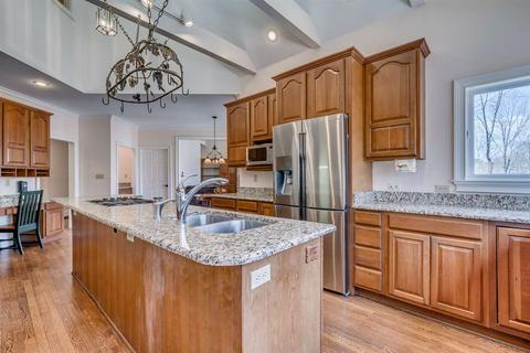 8901 Clair Douwie Cv, Bartlett, TN 38133 photo 6