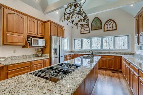 8901 Clair Douwie Cv, Bartlett, TN 38133 photo 5