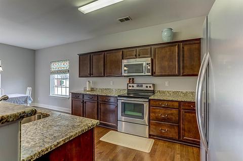 6935 Bishops Cv, Bartlett, TN 38135 photo 3