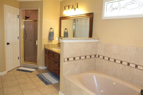 230 Strong Dr, Collierville, TN 38017 photo 12