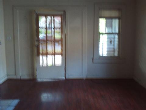 591 E Davant Ave, Memphis, TN 38106 photo 2