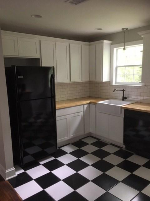 559 Eastern Dr, Memphis, TN 38122 photo 2
