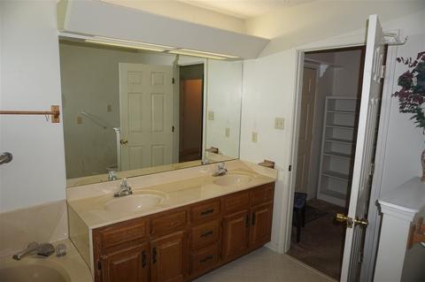 3080 Beechrun Dr, Memphis, TN 38128 photo 15