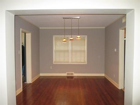 251 Edwin Cir, Memphis, TN 38104 photo 3