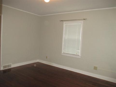 251 Edwin Cir, Memphis, TN 38104 photo 9