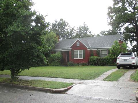 251 Edwin Cir, Memphis, TN 38104 photo 1