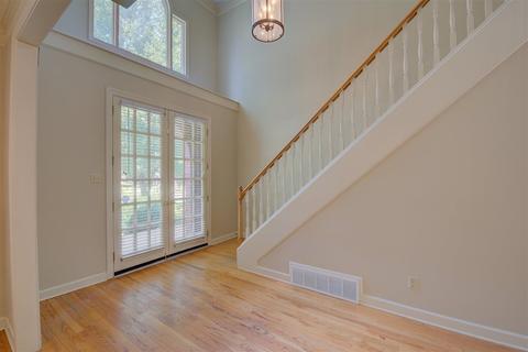 698 Evans View Ln, Collierville, TN 38017 photo 2