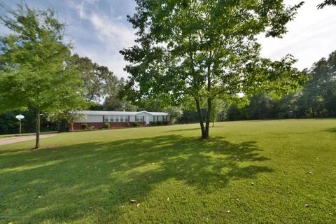 10353 Honey Ridge Dr, Hernando, MS 38632 photo 2