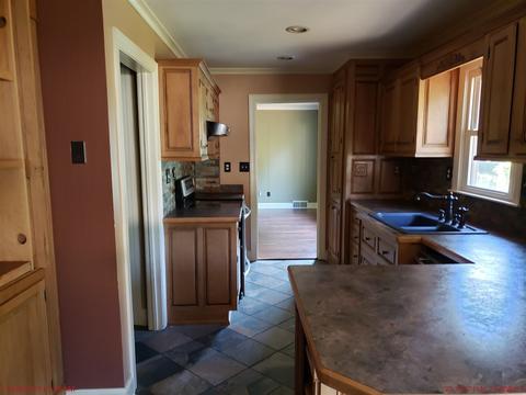 103 E Pecan Valley St, Collierville, TN 38017 photo 2