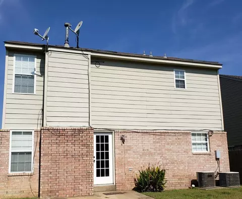 9913 Fox Run Dr, Olive Branch, MS 38654 photo 2