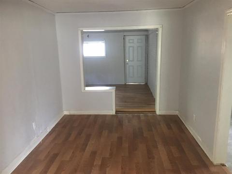 583 E Dison Ave, Memphis, TN 38106 photo 2