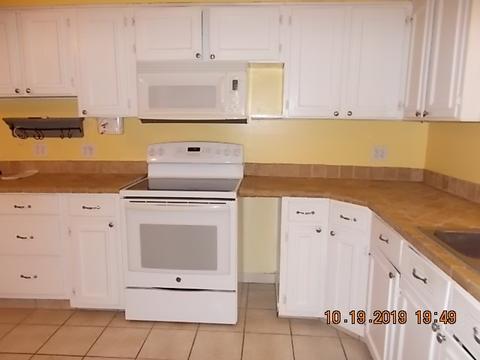 2990 E Glengarry Rd, Memphis, TN 38128 photo 4