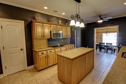 8164 Steven Henry Rd, Hernando, MS 38632 photo 9