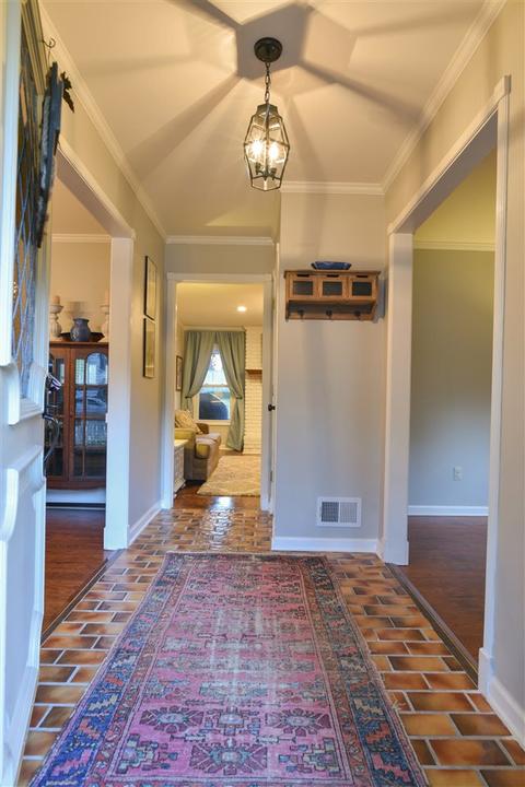 222 E Powell Rd, Collierville, TN 38017 photo 2