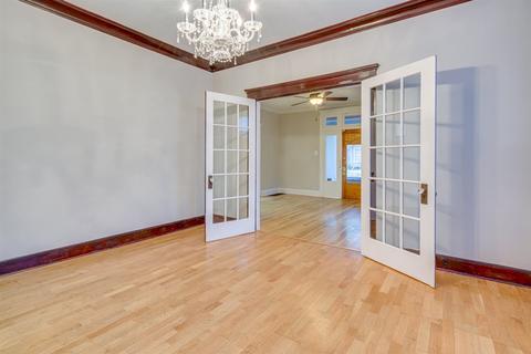 239 Pine St, Memphis, TN 38104 photo 7