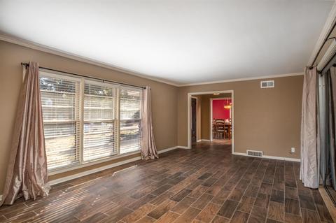 1401 Herring Dr, Covington, TN 38019 photo 5