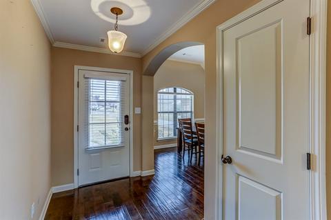 4945 Trinity Oak Dr, Olive Branch, MS 38654 photo 3
