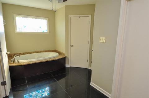 3900 Lytle Cir, Memphis, TN 38122 photo 16