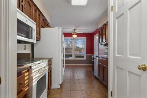 8531 Cedar Crest Ln, Olive Branch, MS 38654 photo 3