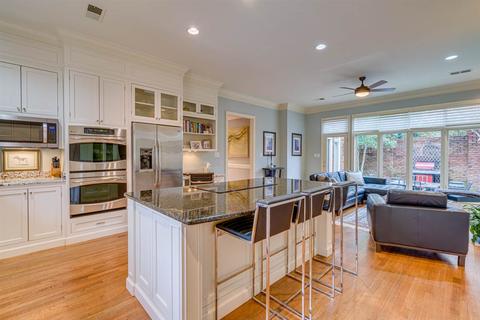 917 E Riverwalk Dr, Memphis, TN 38120 photo 17