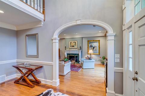 917 E Riverwalk Dr, Memphis, TN 38120 photo 5