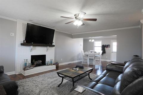 8 Nellie Cv, Jackson, TN 38301 photo 3