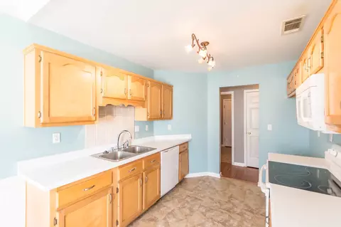 9635 Geneva Loop N, Olive Branch, MS 38654 photo 10