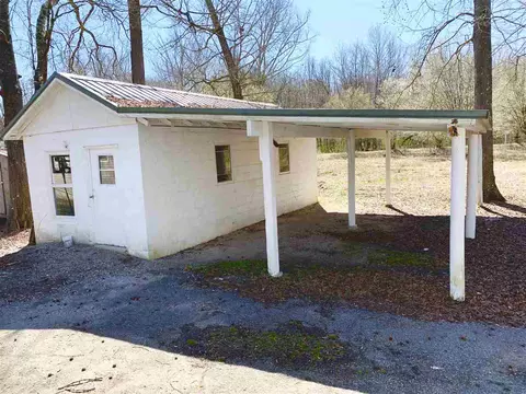 308 Pike St, Iuka, MS 38852 photo 3