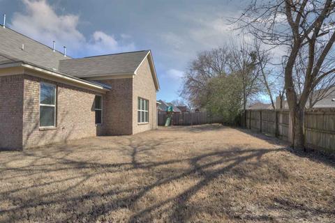7891 Pips Ridge Ln, Bartlett, TN 38133 photo 4