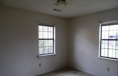 696 Ayers St, Memphis, TN 38107 photo 12