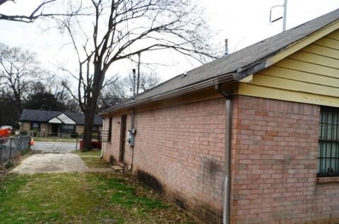 696 Ayers St, Memphis, TN 38107 photo 5