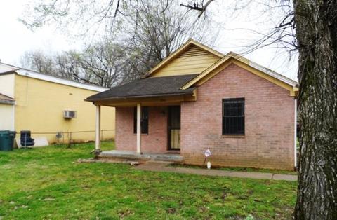 696 Ayers St, Memphis, TN 38107 photo 2