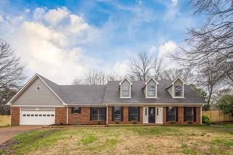 2440 Pinnacle Pt, Bartlett, TN 38134 photo 1