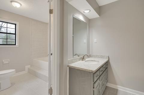 2440 Pinnacle Pt, Bartlett, TN 38134 photo 9