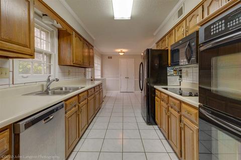 2534 Tickle Dr, Bartlett, TN 38134 photo 9