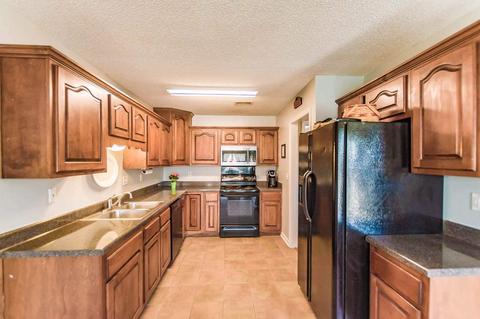 6267 Sandbourne Dr E, Olive Branch, MS 38654 photo 9