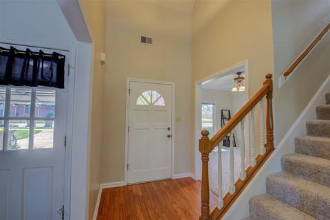 718 Gable Ln, Collierville, TN 38017 photo 2