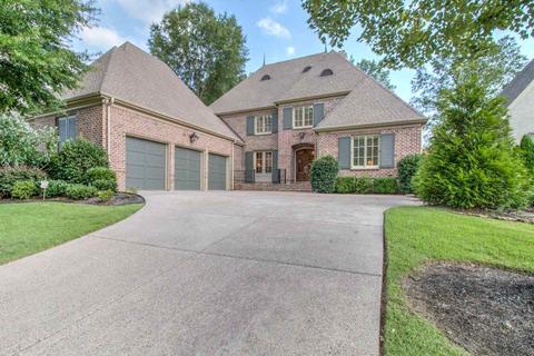 1237 S Dubray Pl, Collierville, TN 38017 photo 2