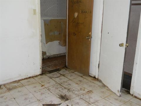5040 Eighth Rd, Memphis, TN 38109 photo 6