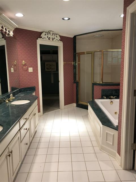 250 E Cherry Cir, Memphis, TN 38117 photo 5
