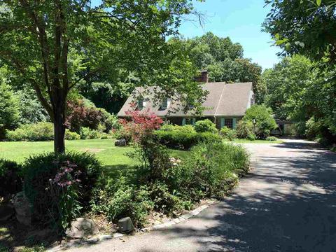 250 E Cherry Cir, Memphis, TN 38117 photo 1