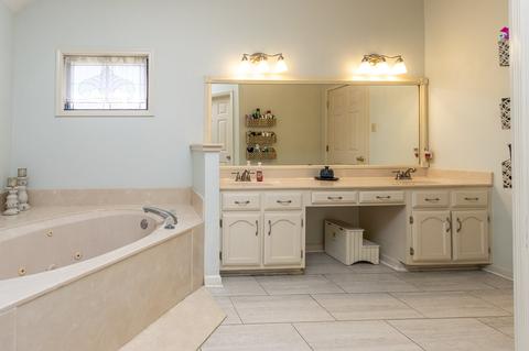 304 E White Dr, Collierville, TN 38017 photo 15